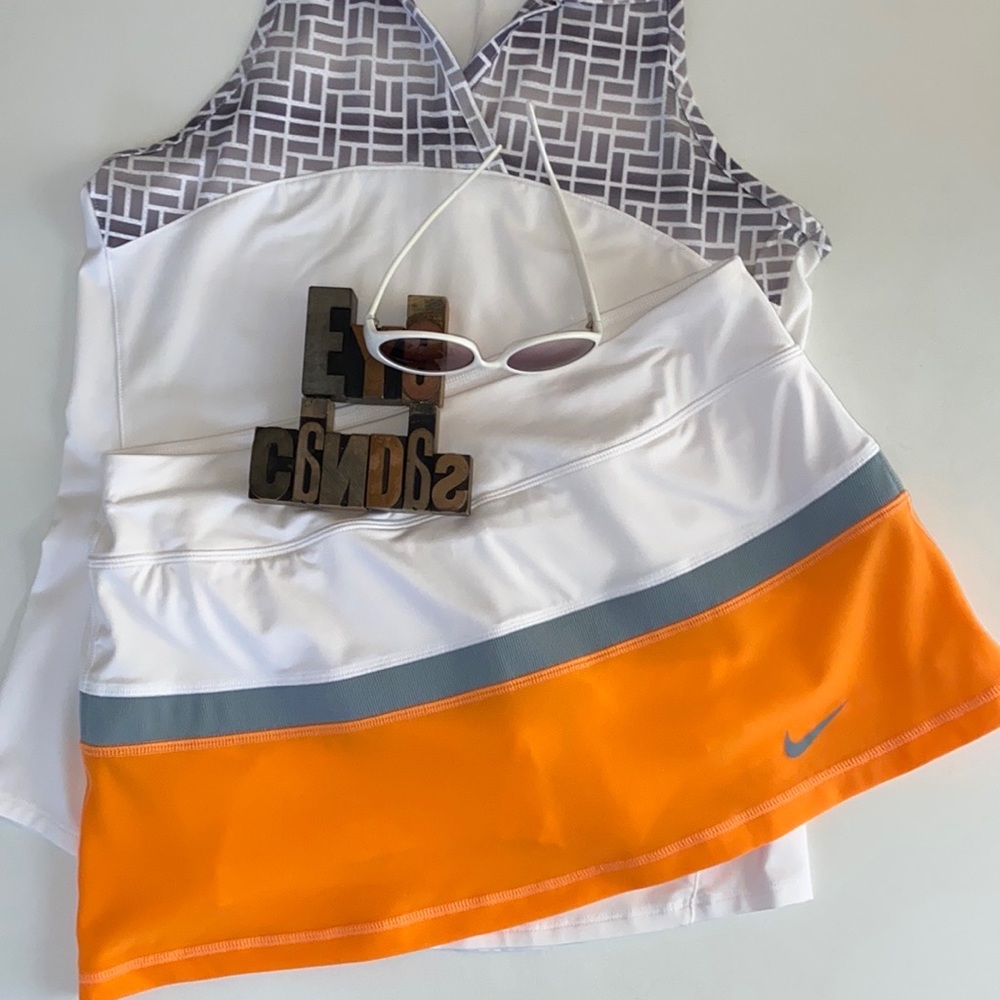 🎾NIKE DRI-FIT Women’s Tennis Skirt/Skort in White/Dove Gray/Bright Mandarin